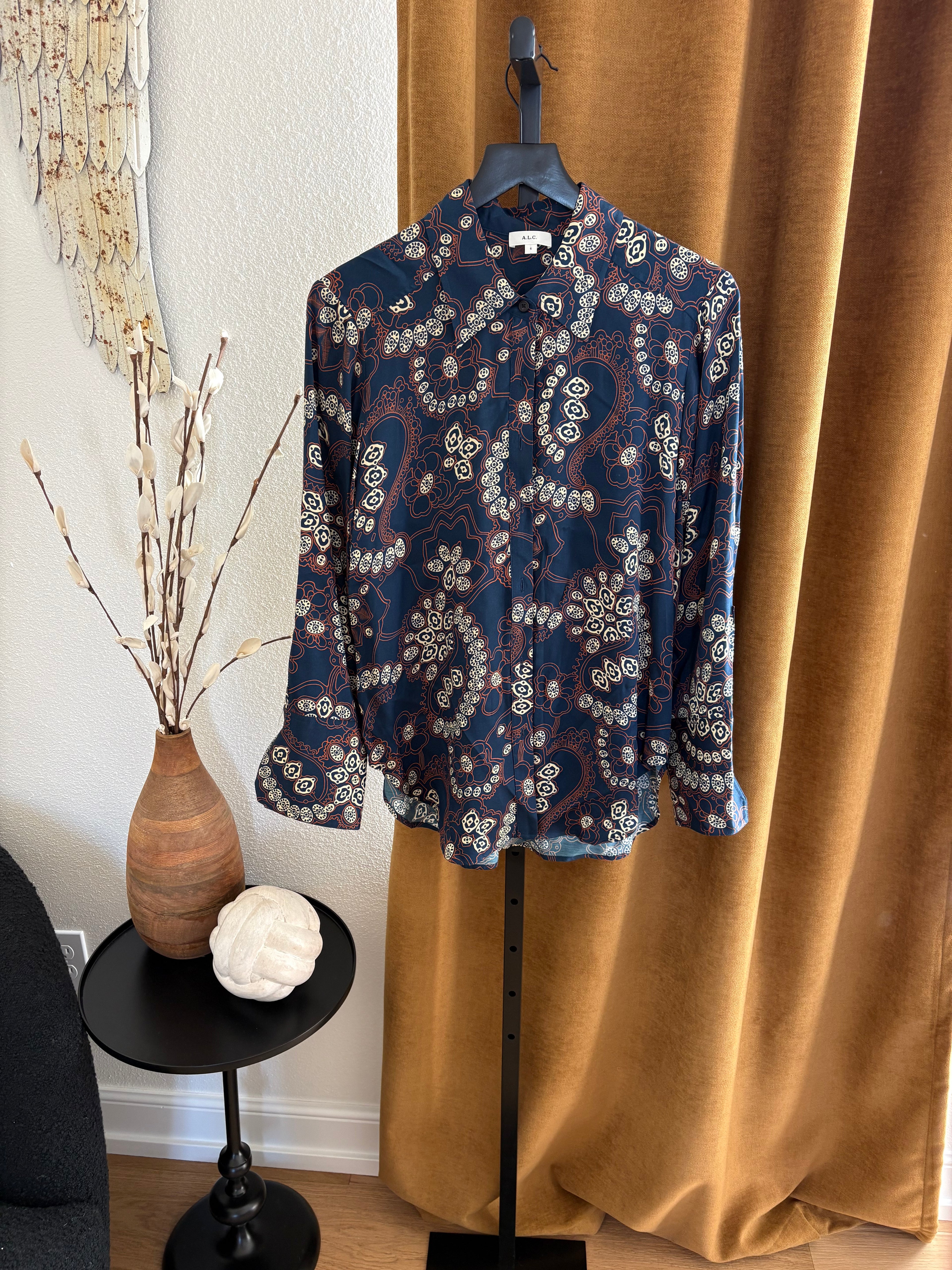 ALC Satin button up shirt Womens size 6