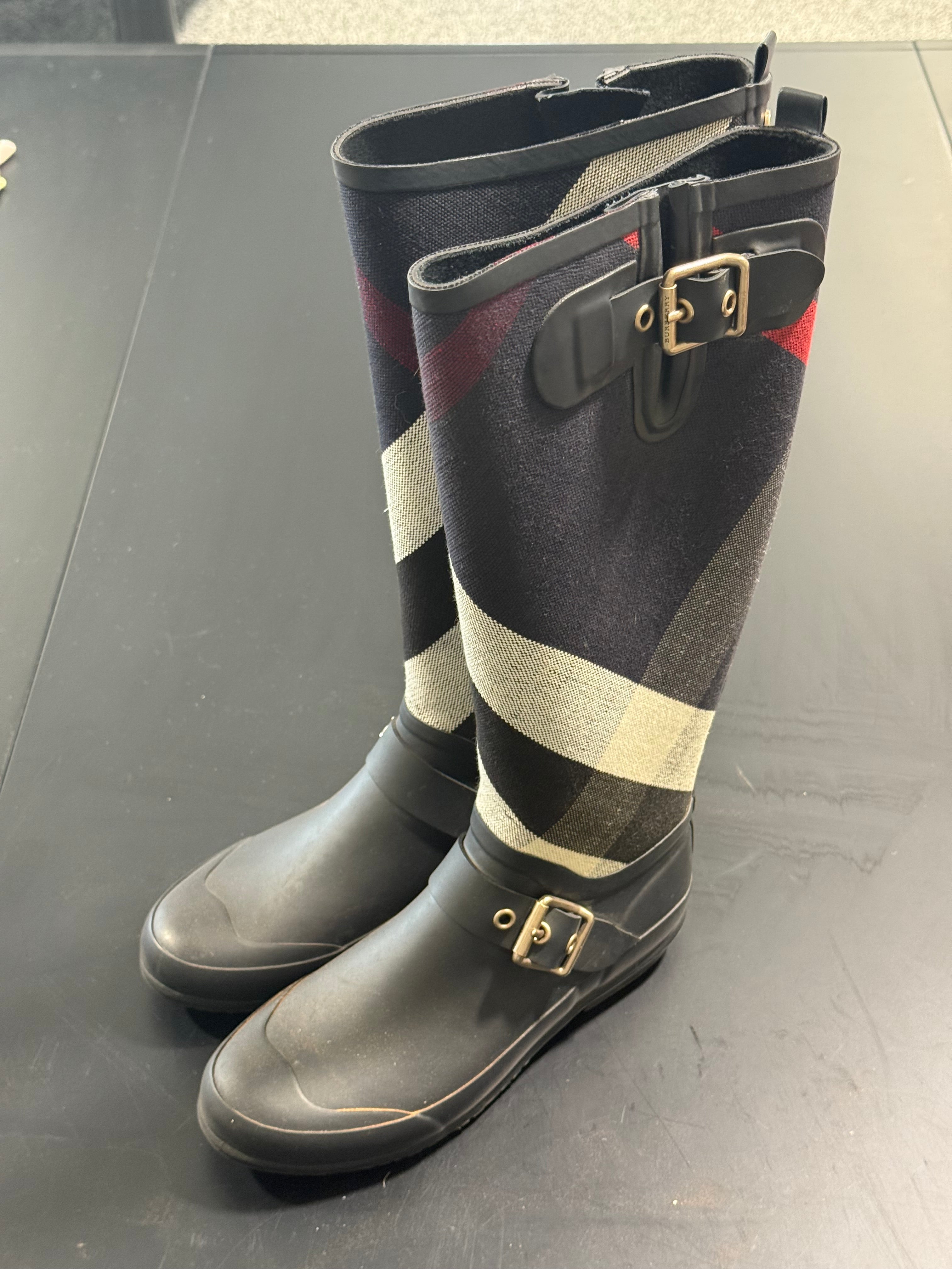 Authentic Burberry Black, Beige & Red Plaid Tall Rain Boots Size 37