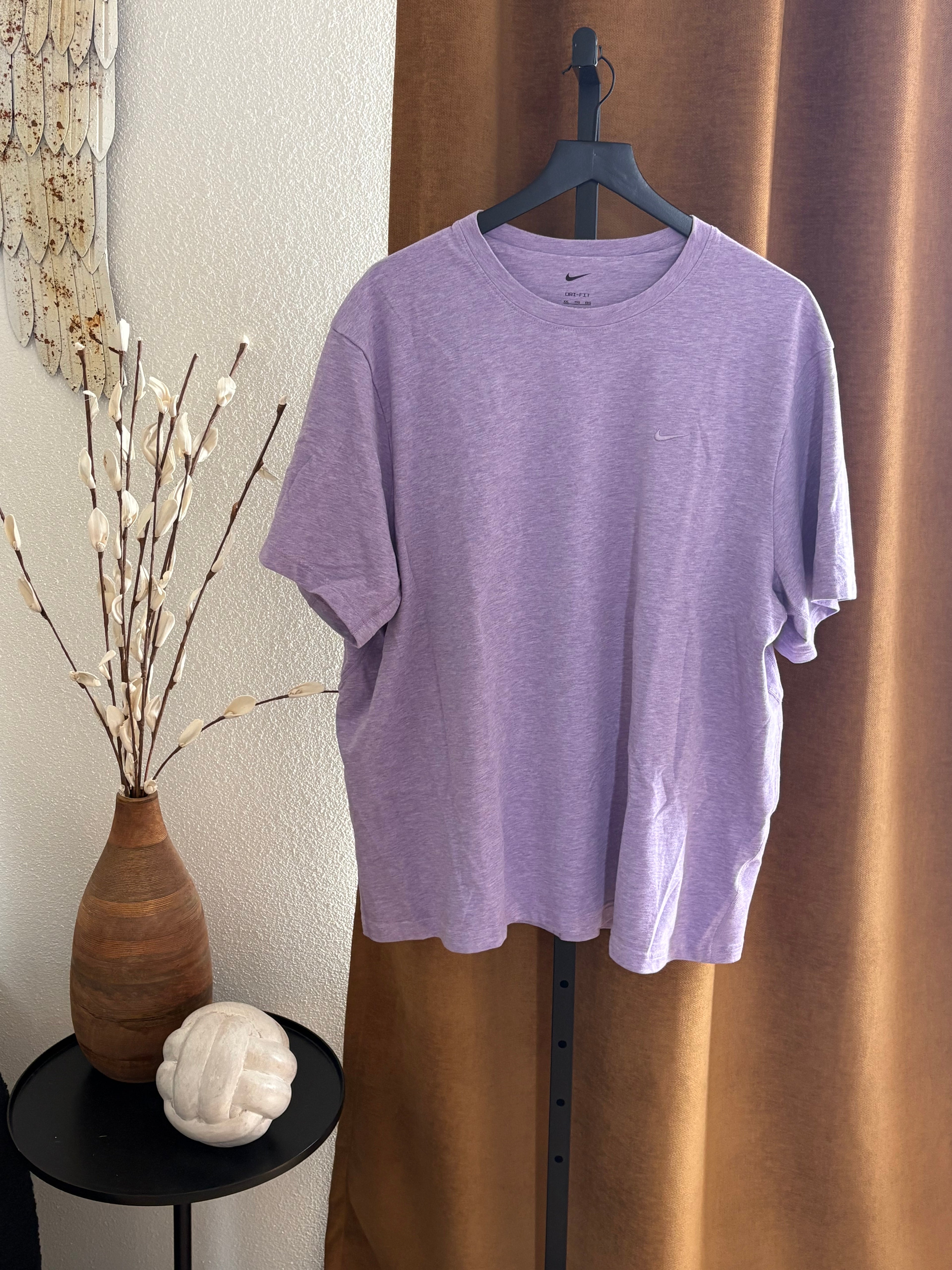 Men's Nike tee Size XXL