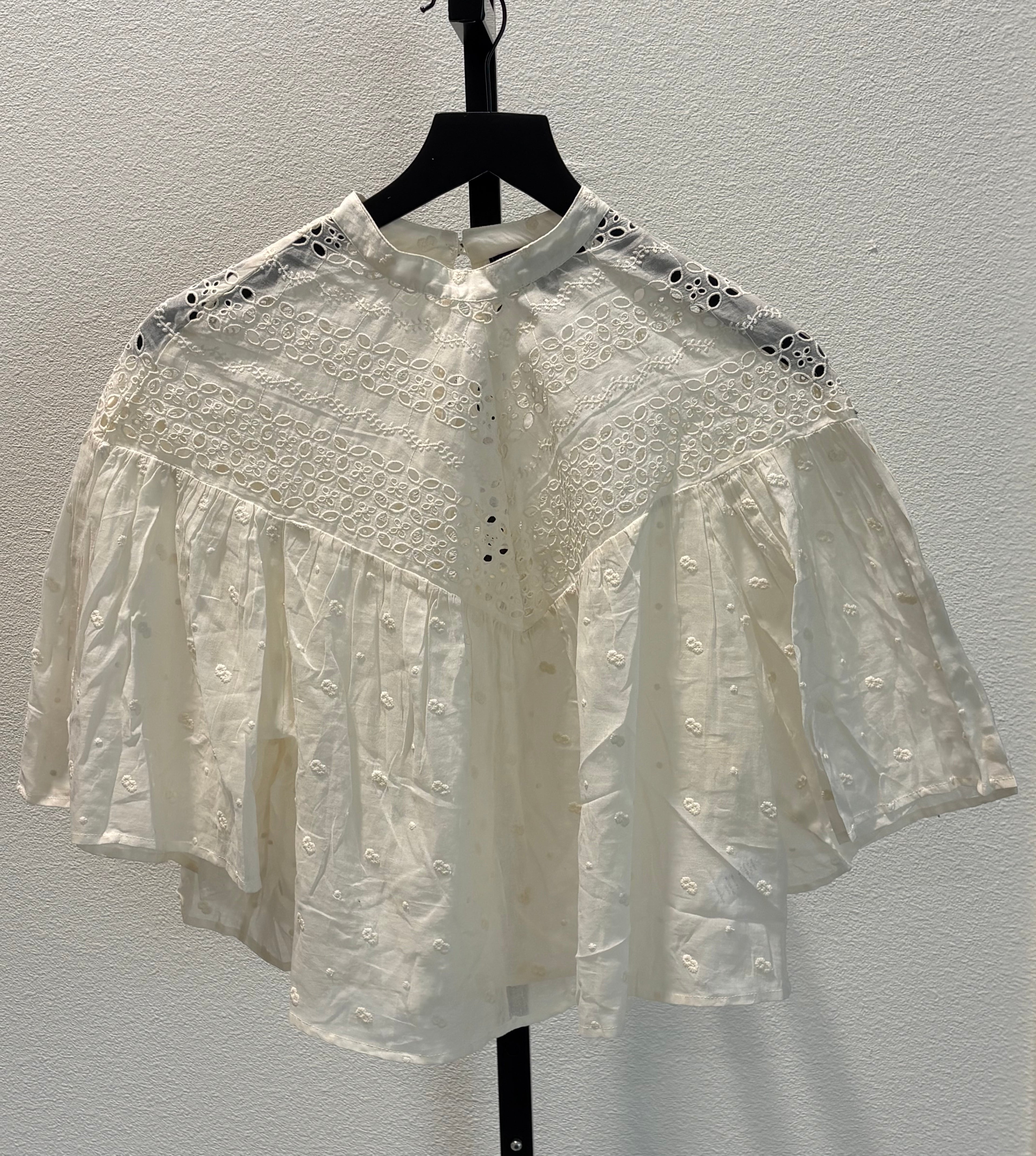 New Nili Lotan Cream Eyelet Lace Blouse Medium