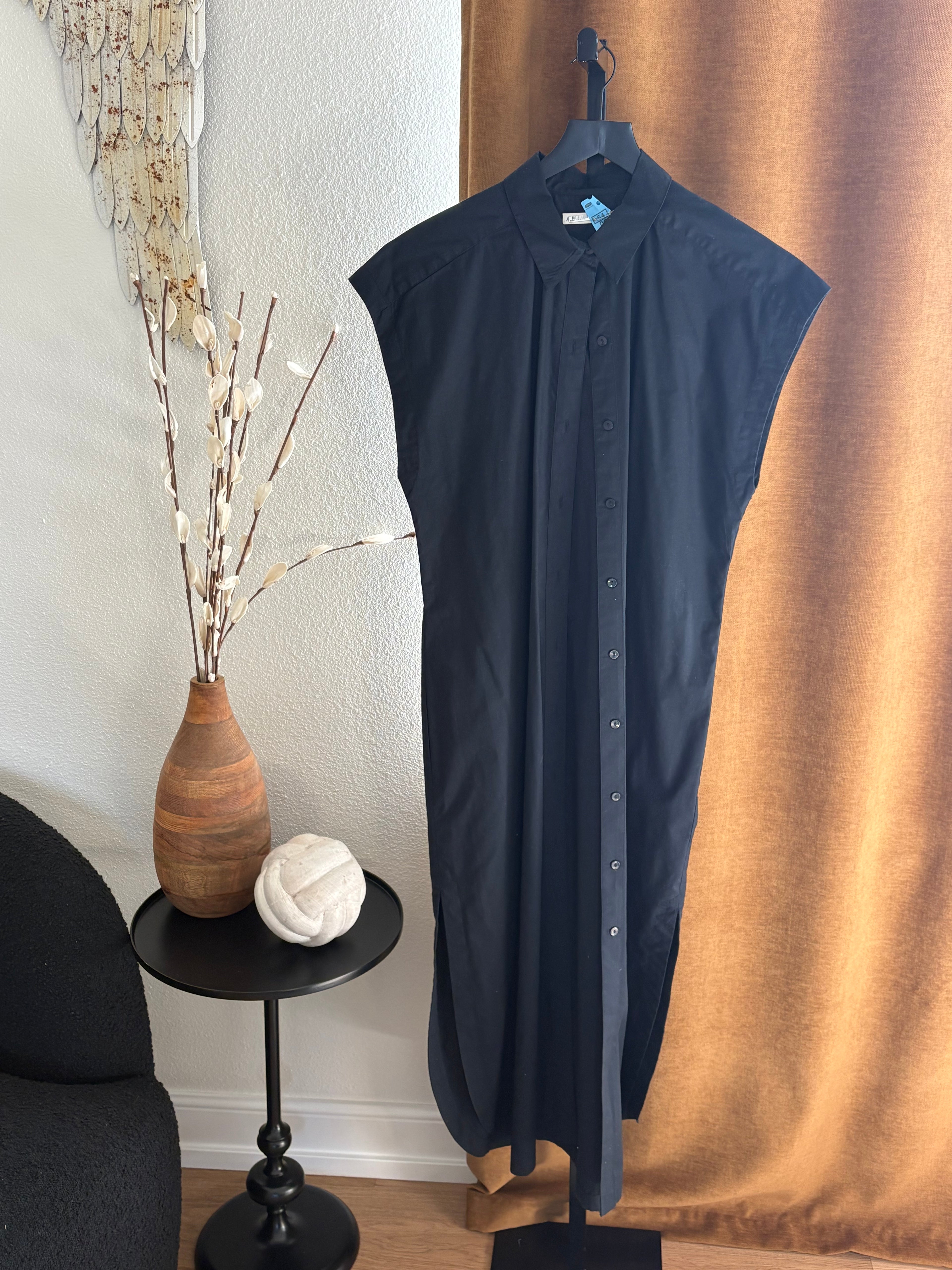 Abercrombie and Fitch black button up dress size large