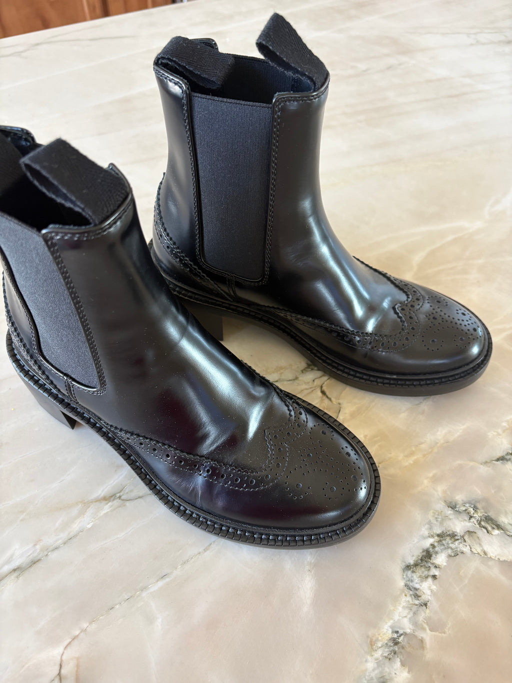 Saint Laurent Black Leather boots Women's Size 37