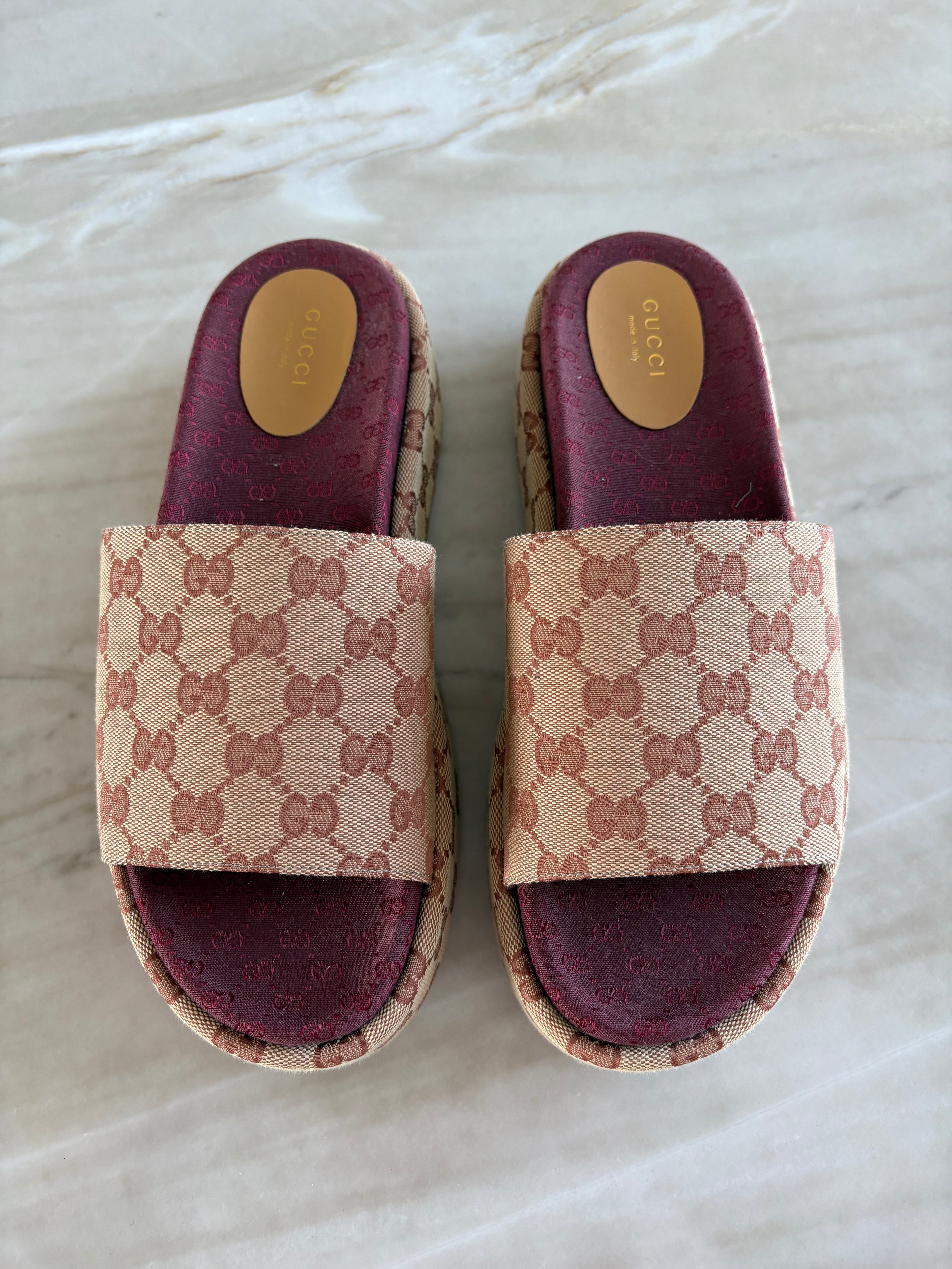 New Gucci Angelina GG Platform sandal Size 40